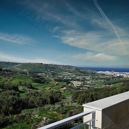 Cliff Edge Apartment In Шаара Екстер'єр фото
